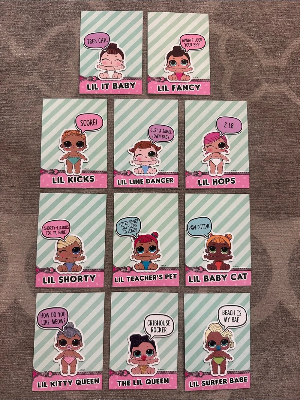L.O.L. Surprise! (11) Lil Sisters Collector Cards